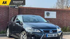 Lexus CT200h