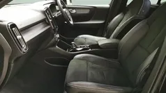Used 2022 Volvo XC40 R-Design Pro SUV | £16,707 (Good price)