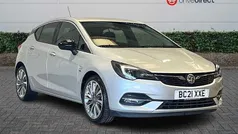 Two coat metallic sovereign silver Used 2021 Vauxhall Astra Edition Hatchback | £11,450 (Fair price)