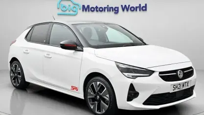 Begagnad Vauxhall Corsa-e SRi 100 kW (136 HK) 2020 Halvkombi