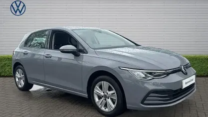 Used VW Golf VIII Life 110 HP (80 kW) 2024 Hatchback