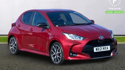 Used Toyota Yaris 116 HP (85 kW) 2021 Red Hatchback