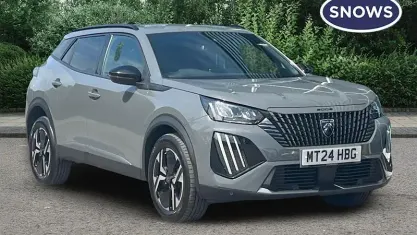 Używany Peugeot 2008 Allure 131 KM (96 kW) 2024 Szary SUV
