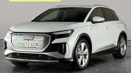 Used Audi Q4 e-tron S-Line 150 kW (204 HP) 2023 White SUV