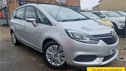 Used Vauxhall Zafira Tourer Design Edition 140 HP (102 kW) 2017 Silver MPV