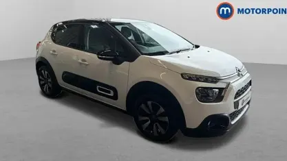 Used Citroën C3 PureTech 83 HP (61 kW) 2024 White Hatchback