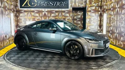 Usado Audi TT S-Line 197 HP (144 kW) 2023 Coupé