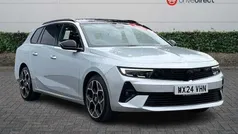 Used 2025 Vauxhall Astra Ultimate Estate | £22,795 (Fair price)