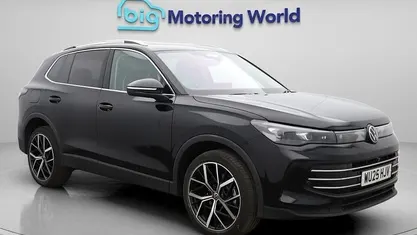 Used 2025 VW Tiguan Elegance SUV | £33,300 (Fair price)