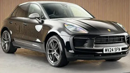 Used Porsche Macan 265 HP (194 kW) 2024 Black SUV