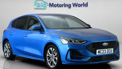 Used Ford Focus ST-Line 125 HP (91 kW) 2023 Blue Hatchback