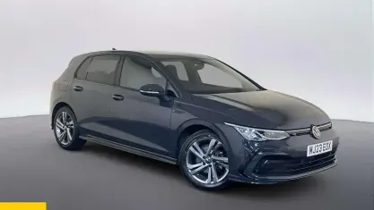 Second-hand VW Golf VIII R-line 131 CP (96 kW) 2024 Hatchback