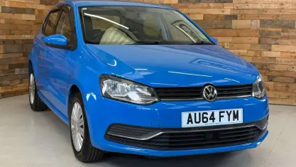Used VW Polo SE 90 HP (66 kW) 2015 Blue Hatchback