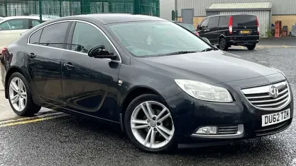 Used Vauxhall Insignia SRi 160 HP (117 kW) 2012 Black Hatchback