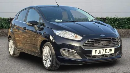 Used Ford Fiesta Titanium 101 HP (74 kW) 2017 Black Hatchback