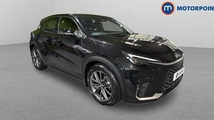 Usado Lexus LBX 136 HP (100 kW) 2025 Preto SUV