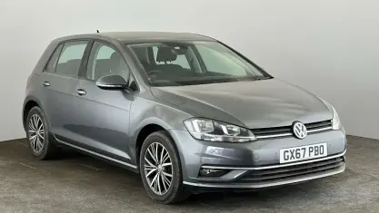 Used VW Golf VII SE 125 HP (91 kW) 2017 Grey Hatchback