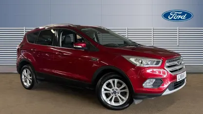 Used Ford Kuga Titanium 150 HP (110 kW) 2018 Red SUV