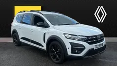 White Used 2023 Dacia Jogger Extreme MPV | £15,148 (Good price)
