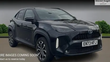 Used Toyota Yaris Hybrid Design 116 HP (85 kW) 2026 Estate