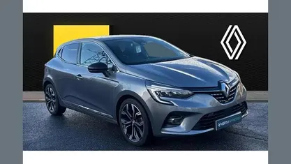 Used Renault Clio V Techno 90 HP (66 kW) 2022 Grey Hatchback