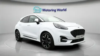 Usado Ford Puma ST-Line X 125 HP (91 kW) 2022 Branco SUV