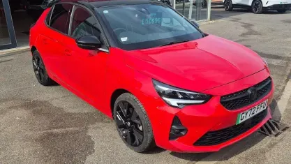 Używany Vauxhall Corsa-e Edition 100 kW (136 KM) 2022 Czerwony Hatchback