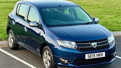 Blue Used 2015 Dacia Sandero Lauréate Hatchback | £4,750 (Good price)