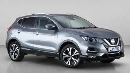 Used Nissan Qashqai N-Connecta 140 HP (102 kW) 2019 Grey SUV
