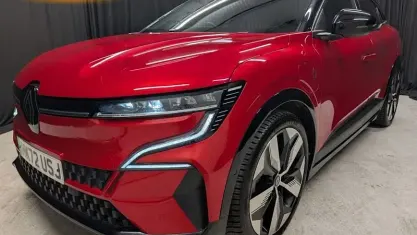 Usado Renault Megane E-Tech Techno 160 kW (218 HP) 2023 Citadino
