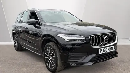 Used Volvo XC90 Momentum 235 HP (172 kW) 2020 Black SUV