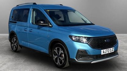 Usado Ford Tourneo Active 122 HP (89 kW) 2024 Carrinha