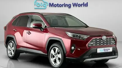 Used Toyota RAV4 Hybrid 218 HP (160 kW) 2019 Red SUV
