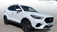 White Used 2022 MG ZS Excite Sedan | £12,919 (Fair price)