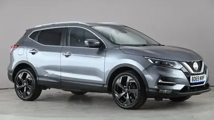 Begagnad Nissan Qashqai Tekna 160 HK (117 kW) 2019 Grå SUV