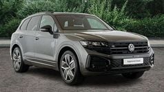 Used 2025 VW Touareg Black Edition SUV | £52,990 (Fair price)