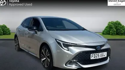 Used Toyota Corolla Design 140 HP (102 kW) 2025 Silver Hatchback