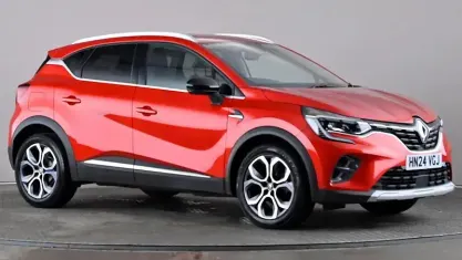 Used Renault Captur Techno 91 HP (66 kW) 2024 Red SUV