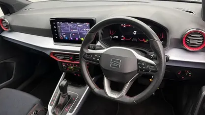 Used Seat Arona FR 150 HP (110 kW) 2025 SUV