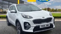 White Used 2019 Kia Sportage 4 SUV | £15,150 (Fair price)
