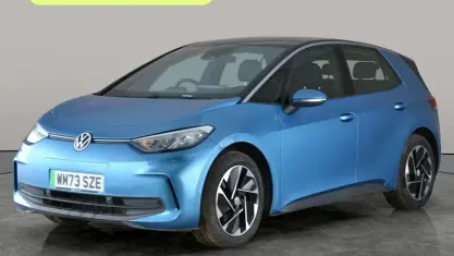 Usado VW ID.3 Pro 150 kW (204 CV) 2024 Azul Utilitario