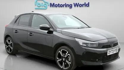 Second-hand Vauxhall Corsa Ultimate 131 CP (96 kW) 2023 Negru Hatchback