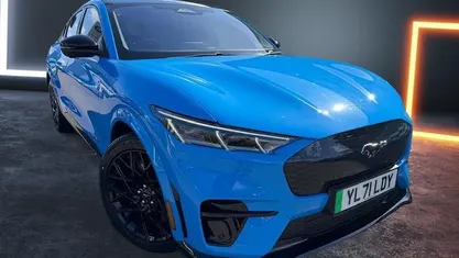 Used Ford Mustang 487 HP (358 kW) 2021 Blue Estate