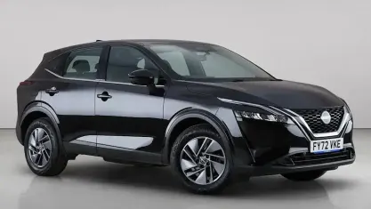 Used Nissan Qashqai Acenta Premium 140 HP (102 kW) 2022 Black SUV