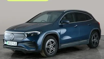 Usado Mercedes EQA250+ AMG line 139 kW (190 HP) 2023 Azul SUV