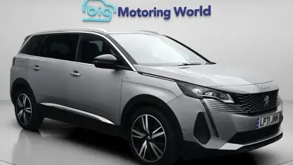 Used Peugeot 5008 Premium 131 HP (96 kW) 2022 Grey SUV