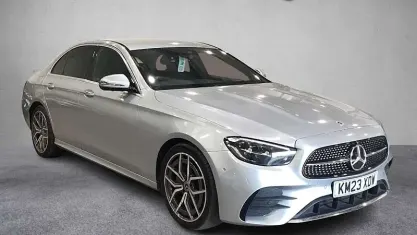 Used Mercedes E200 AMG Line Premium 200 HP (147 kW) 2023 Silver Sedan