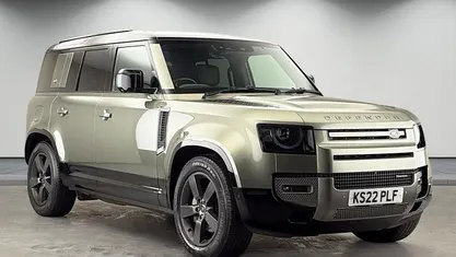 Begagnad Land Rover Defender HSE Dynamic 300 HK (220 kW) 2024 SUV