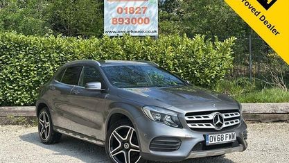 Usado Mercedes GLA200 Executive 156 HP (114 kW) 2018 Cinzento SUV