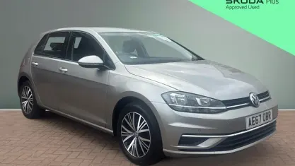 Used VW Golf VII SE 125 HP (91 kW) 2017 Silver Hatchback